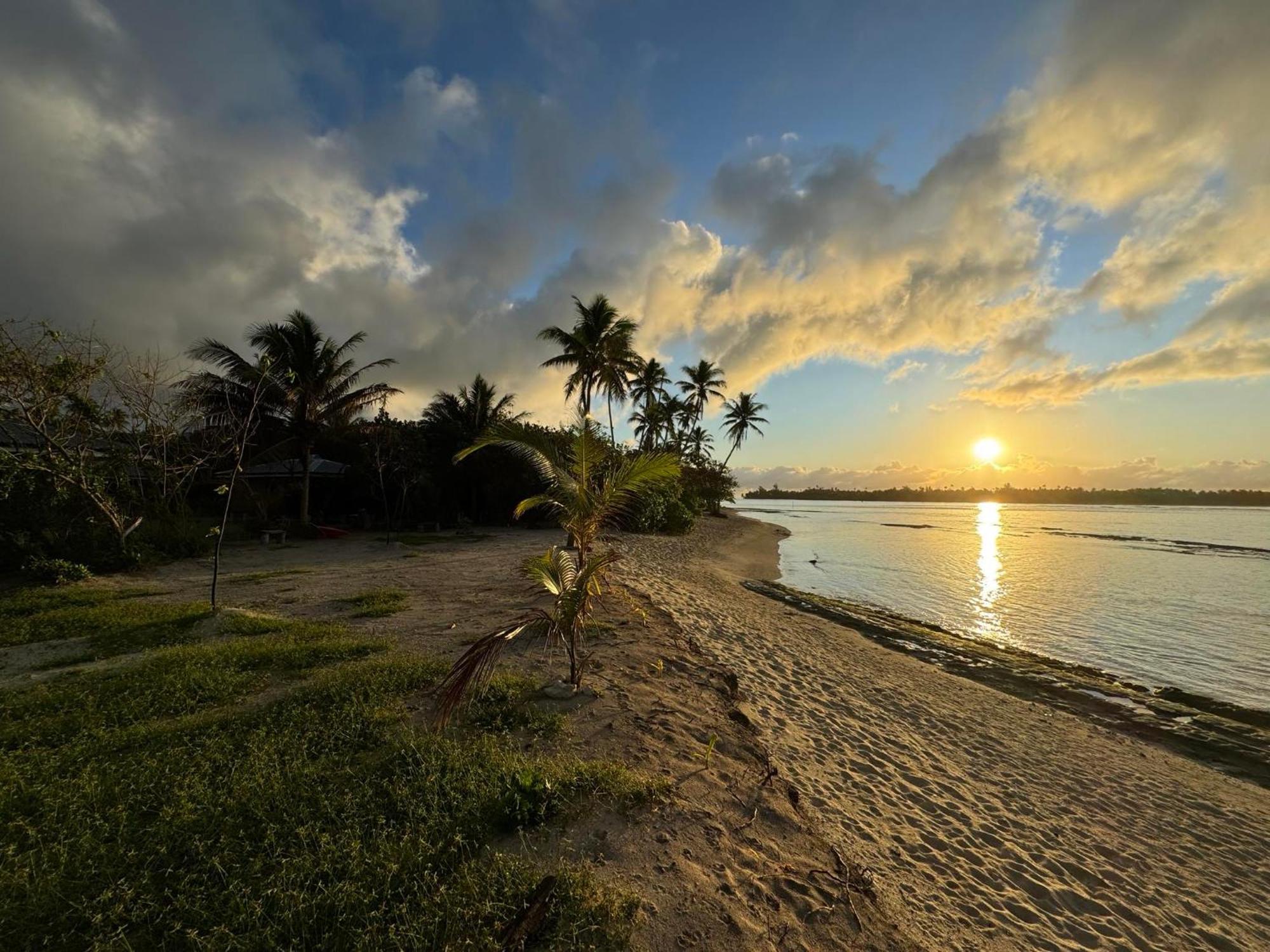 Parea Lodge Huahine Bungalow 1#Mahana Екстериор снимка
